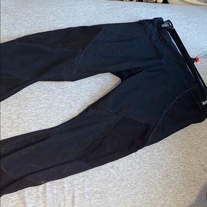 Athleta Cropped Leggings